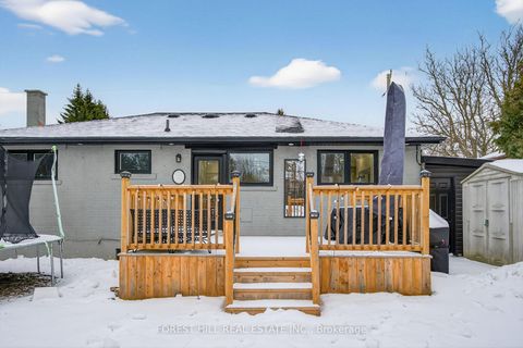 Photo 29 at 4 Holman Crescent, Aurora Highlands, Aurora