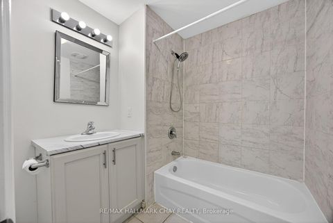 Photo 7 at 8 Newton Street, Wellington, Barrie