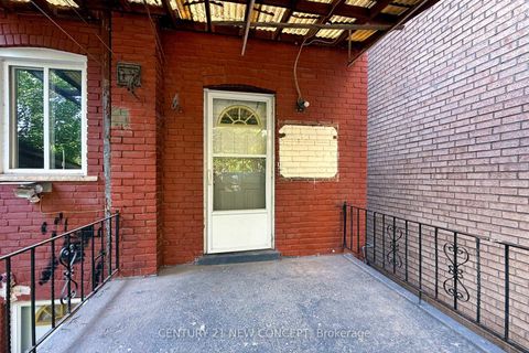 Photo 37 at 1113 Dufferin Street, Junction, Toronto