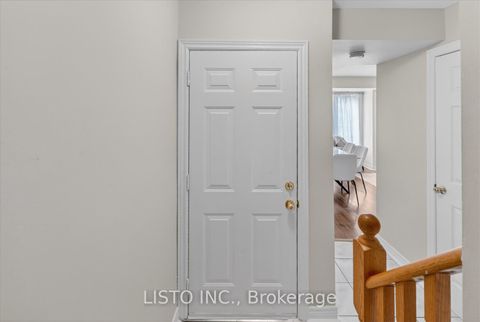 Photo 6 at 124 - 42 Pinery Trail, Malvern, Toronto