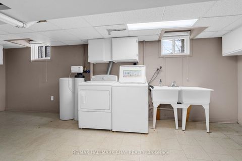 Photo 30 at 50 Newton Street, Wellington, Barrie