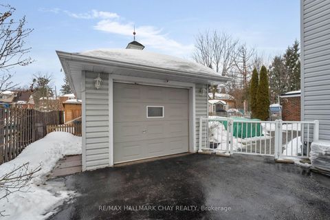 Photo 32 at 50 Newton Street, Wellington, Barrie