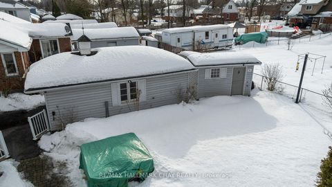 Photo 35 at 50 Newton Street, Wellington, Barrie