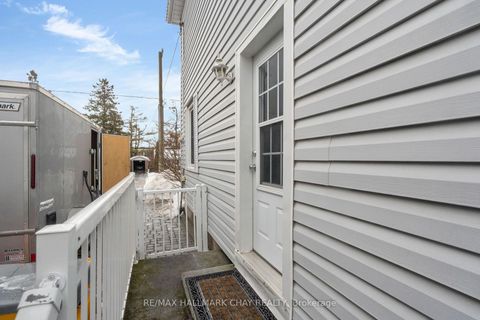 Photo 36 at 50 Newton Street, Wellington, Barrie