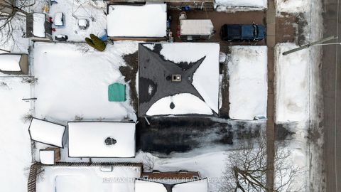 Photo 42 at 50 Newton Street, Wellington, Barrie