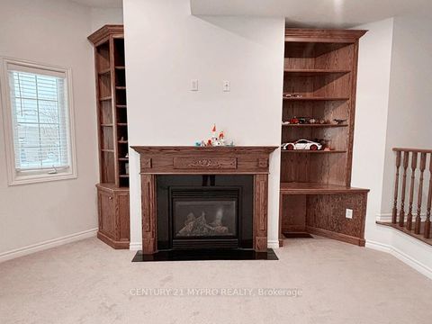 Photo 14 at 2 Whitestone Drive, Keswick North, Georgina