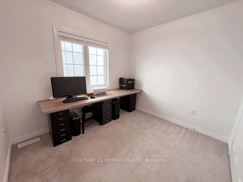 Photo 18 at 2 Whitestone Drive, Keswick North, Georgina