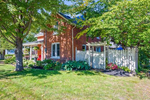 Photo 18 at 17 Frances Street N, Queen's Park, Barrie