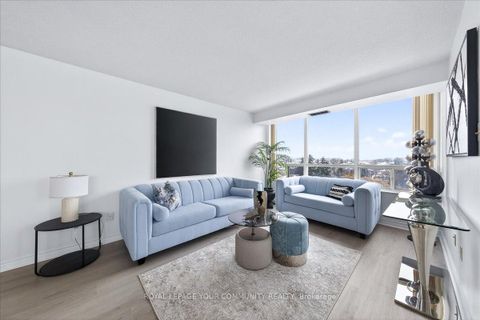 Photo 2 at 804 - 8501 Bayview Avenue, Doncrest, Richmond Hill