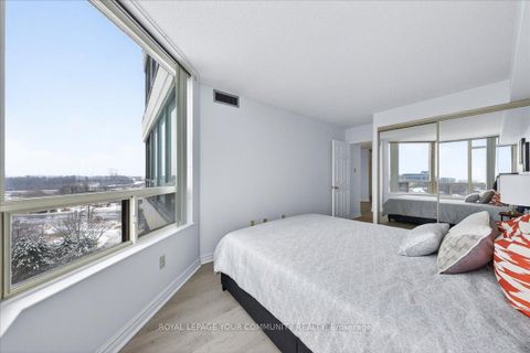 Photo 4 at 804 - 8501 Bayview Avenue, Doncrest, Richmond Hill