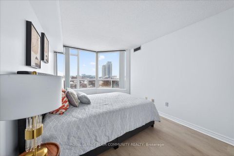 Photo 6 at 804 - 8501 Bayview Avenue, Doncrest, Richmond Hill