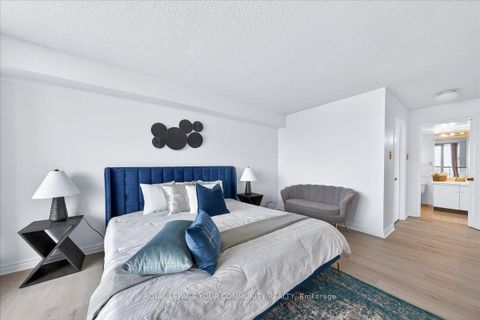 Photo 12 at 804 - 8501 Bayview Avenue, Doncrest, Richmond Hill