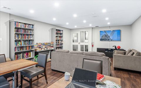 Photo 27 at 804 - 8501 Bayview Avenue, Doncrest, Richmond Hill