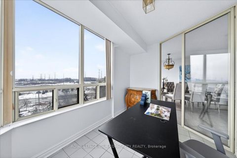 Photo 37 at 804 - 8501 Bayview Avenue, Doncrest, Richmond Hill