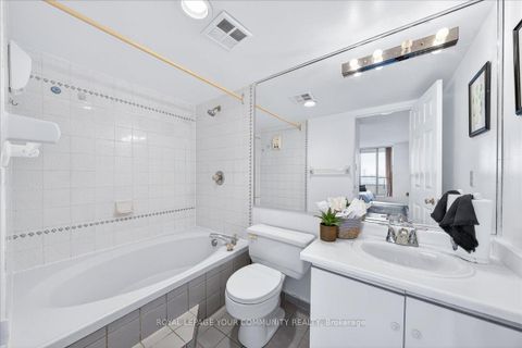 Photo 38 at 804 - 8501 Bayview Avenue, Doncrest, Richmond Hill