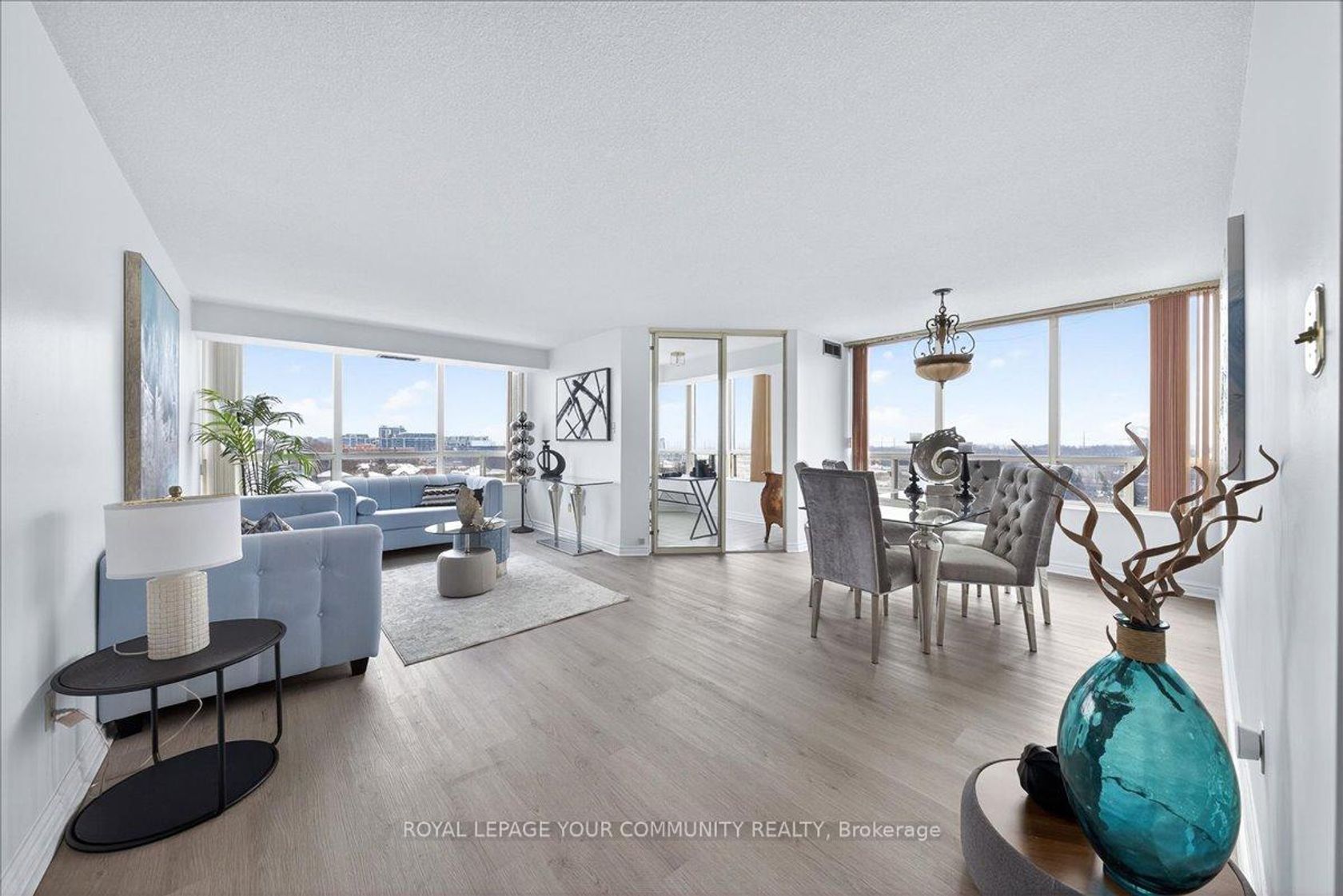 804 - 8501 Bayview Avenue, Doncrest, Richmond Hill photo number 2