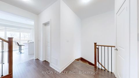 Photo 29 at 7 Elkington Crescent, Rural Whitby, Whitby