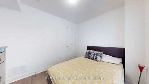 Photo 37 at 7 Elkington Crescent, Rural Whitby, Whitby