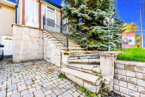 Photo 12 at 125 Steeles Avenue E, Newtonbrook East, Toronto