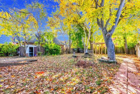 Photo 17 at 125 Steeles Avenue E, Newtonbrook East, Toronto