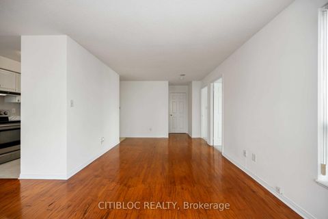 Photo 10 at 420 - 51 Baffin Court, Langstaff, Richmond Hill