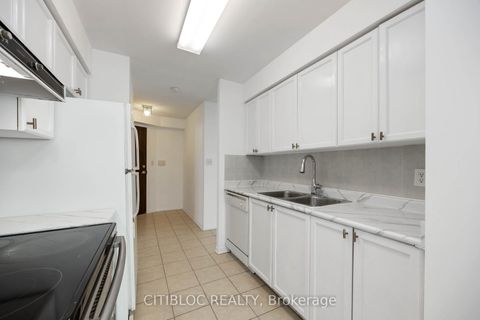 Photo 17 at 420 - 51 Baffin Court, Langstaff, Richmond Hill