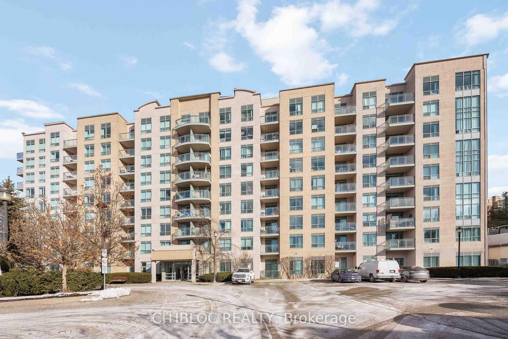 420 - 51 Baffin Court, Langstaff, Richmond Hill photo number 2