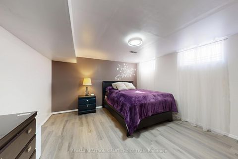 Photo 23 at 16 Frith Road, Jane Heights, Toronto