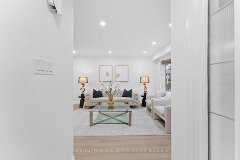 Photo 3 at 22 Marbury Crescent, Donalda, Toronto