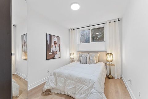 Photo 31 at 22 Marbury Crescent, Donalda, Toronto