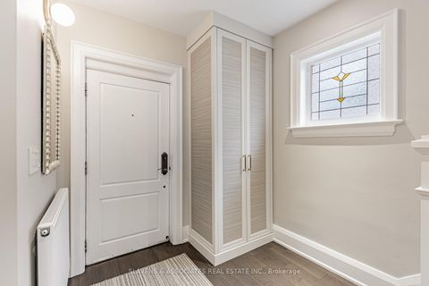 Photo 3 at 9 Elmsthorpe Avenue, Forest Hill South, Toronto