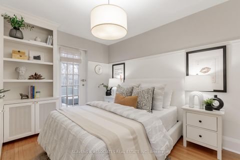 Photo 16 at 9 Elmsthorpe Avenue, Forest Hill South, Toronto