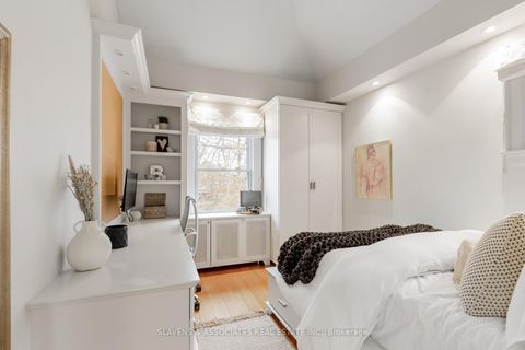 Photo 19 at 9 Elmsthorpe Avenue, Forest Hill South, Toronto