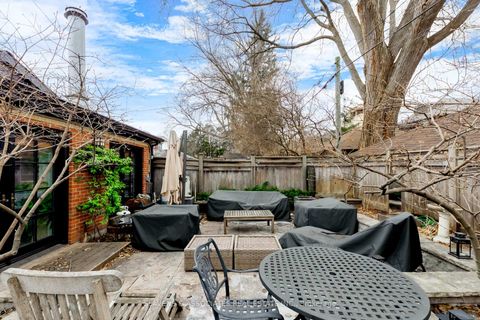 Photo 37 at 9 Elmsthorpe Avenue, Forest Hill South, Toronto