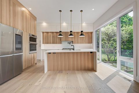 Photo 14 at 93 Cree Avenue, Cliffcrest, Toronto