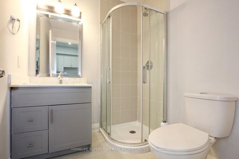 Photo 10 at 902 - 5309 Highway No 7, Vaughan Grove, Vaughan