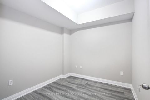 Photo 15 at 902 - 5309 Highway No 7, Vaughan Grove, Vaughan