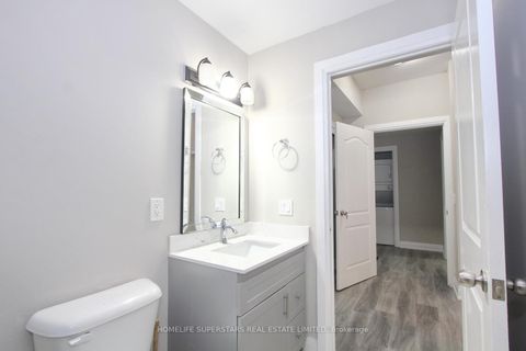 Photo 19 at 902 - 5309 Highway No 7, Vaughan Grove, Vaughan