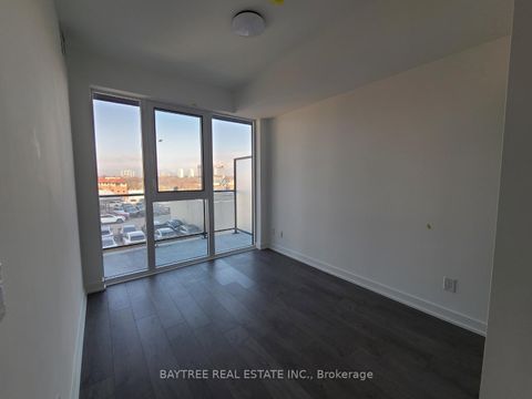 Photo 3 at 825 - 5 Defries Street, Regent Park, Toronto