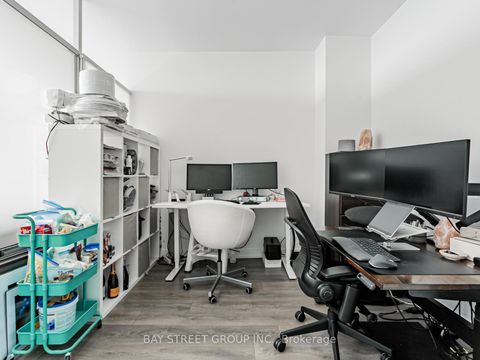 Photo 6 at 4101 - 426 University Avenue, Chinatown, Toronto