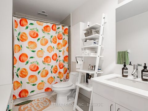 Photo 10 at 4101 - 426 University Avenue, Chinatown, Toronto