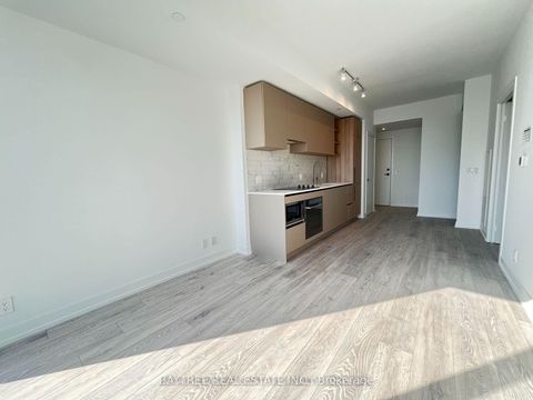 Photo 14 at 1201 - 55 Mercer Street, Waterfront Communities C1, Toronto