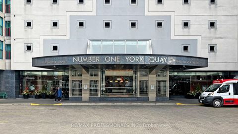 Photo 24 at 3703 - 77 Harbour Square, Waterfront Communities C1, Toronto