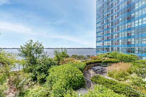 Photo 33 at 3703 - 77 Harbour Square, Waterfront Communities C1, Toronto