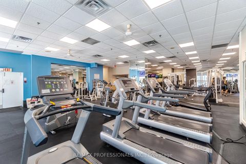 Photo 35 at 3703 - 77 Harbour Square, Waterfront Communities C1, Toronto