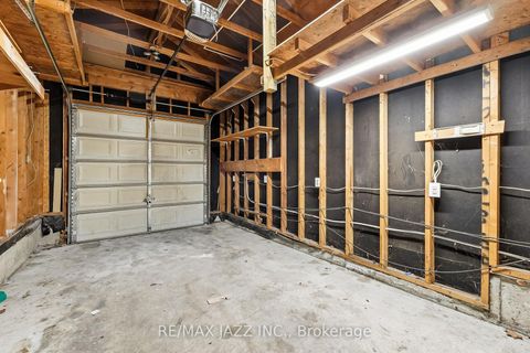 Photo 40 at 14 Kershaw Street, Bowmanville, Clarington