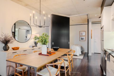 Photo 2 at 613 - 51 Trolley Crescent, Moss Park, Toronto