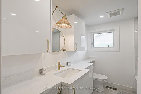 Photo 22 at 168 Ruggles Avenue, Harding, Richmond Hill