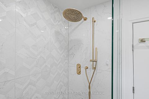 Photo 25 at 168 Ruggles Avenue, Harding, Richmond Hill