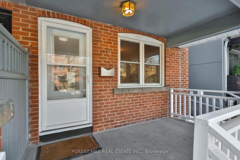 Photo 2 at 33 Glengarry Avenue, Lawrence Park North, Toronto